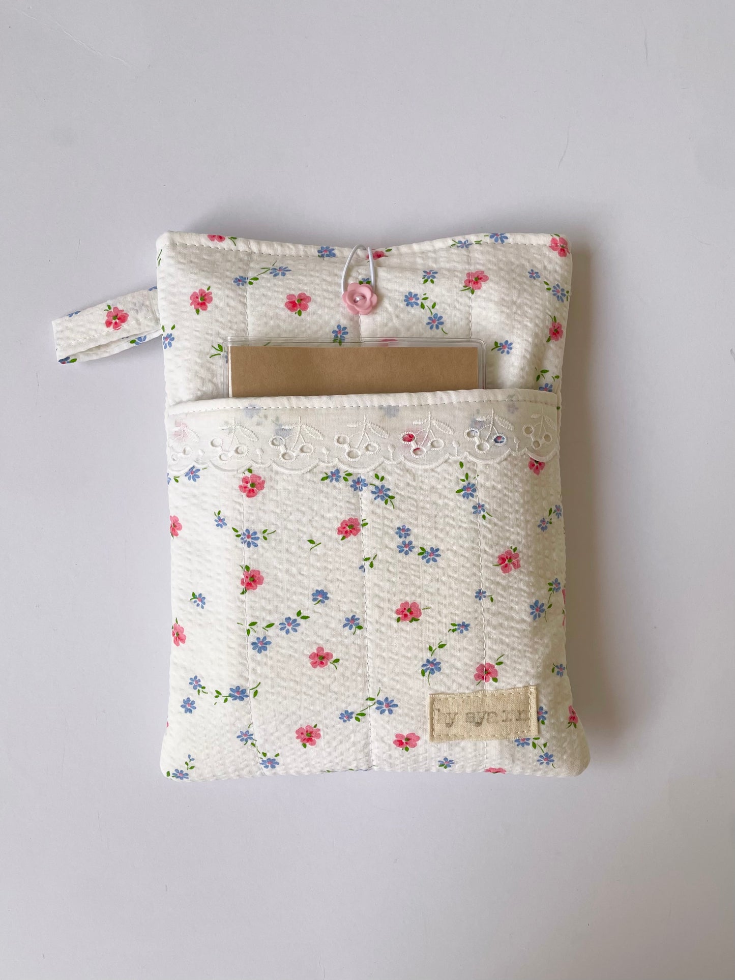 Meadow Book Sleeve with Pocket