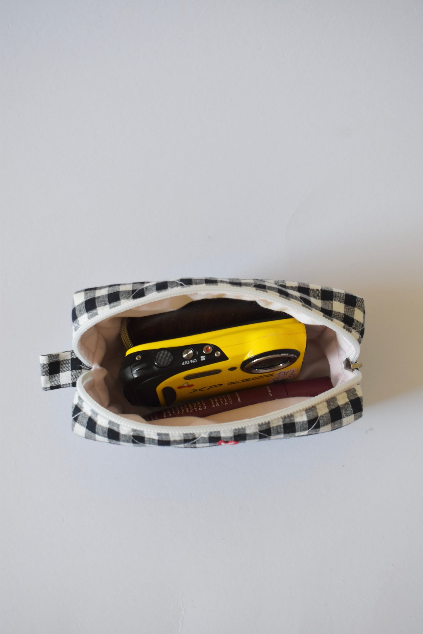 Gingham Camera Pouch