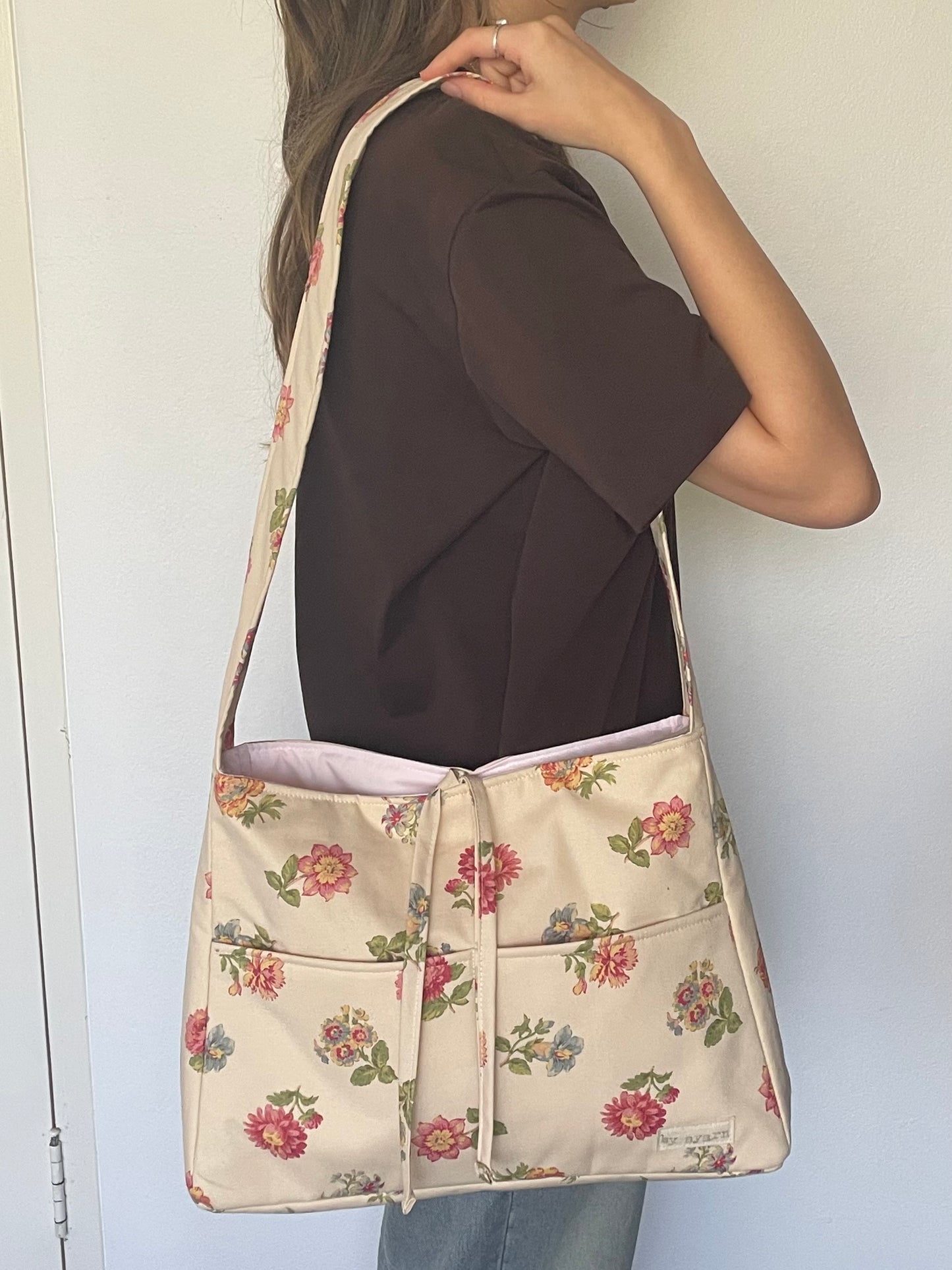 Bloom Tote Bow Bag