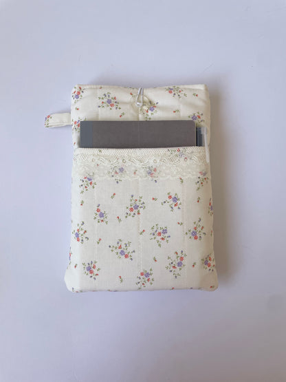 Buttercup Book Sleeve with Pocket