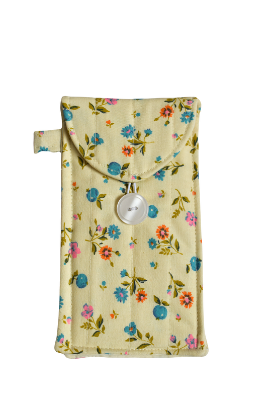 Garden Glasses Pouch