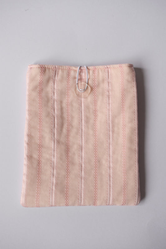 Lacy E-Reader Sleeve