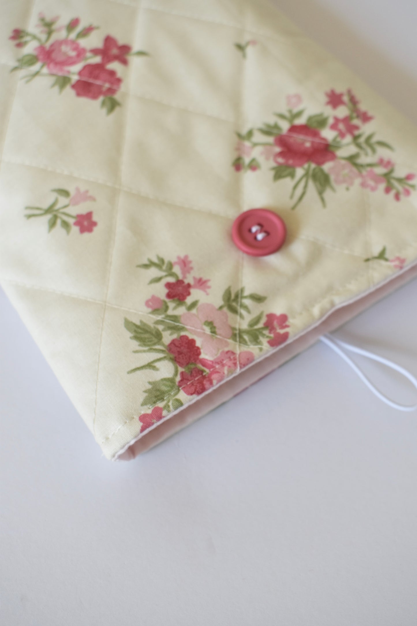 Vintage Rose Book Sleeve