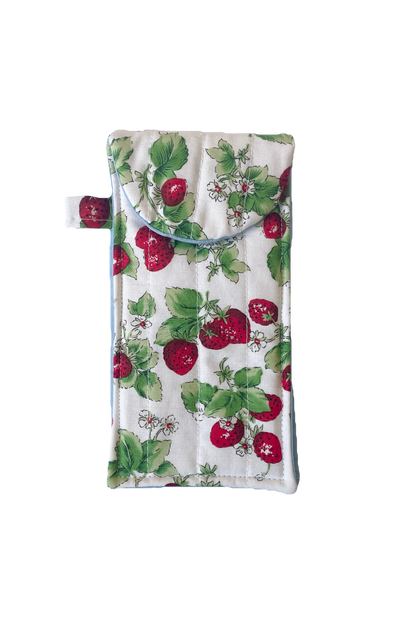 Strawberry Glasses Pouch