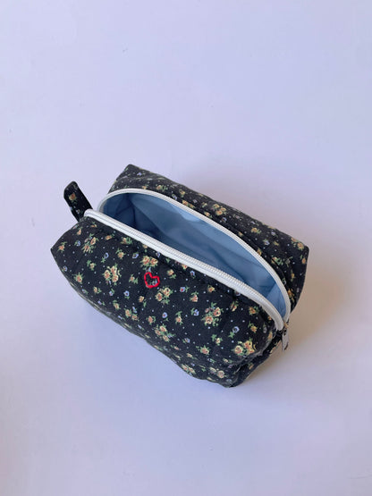 Ditsy Floral Makeup Bag