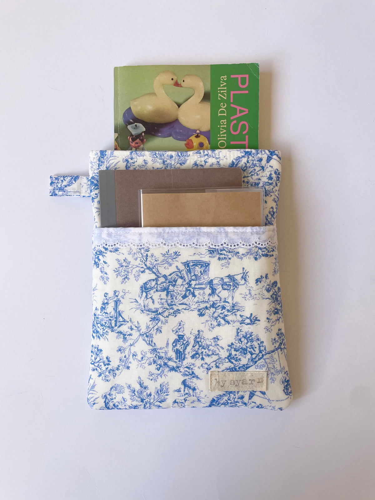 Toile De Jouy Book Sleeve with Pocket