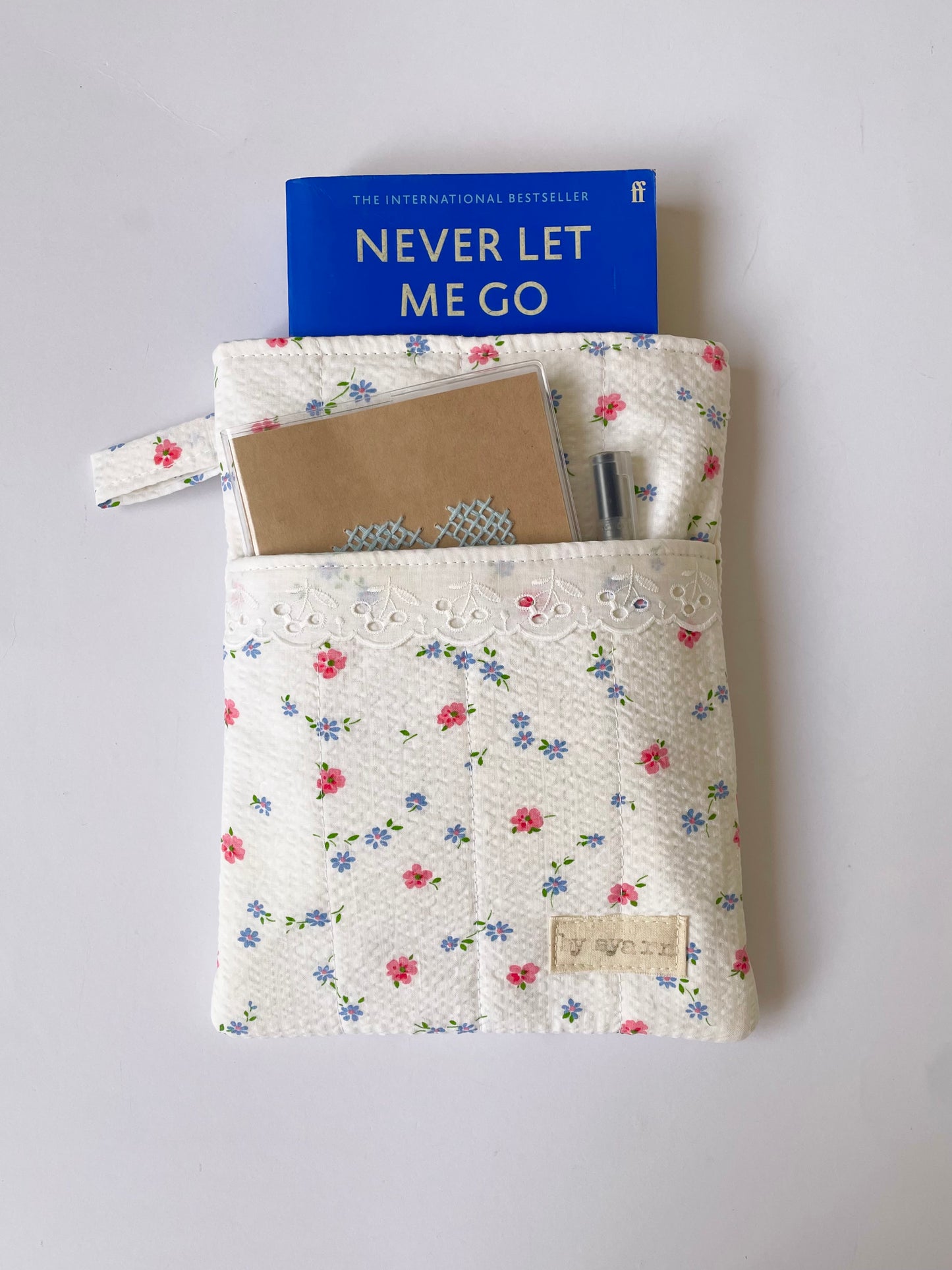 Meadow Book Sleeve with Pocket