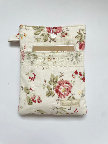 Primrose Book Sleeve with Pocket