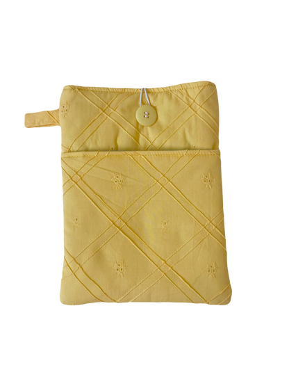 Honey Book Sleeve with Pocket