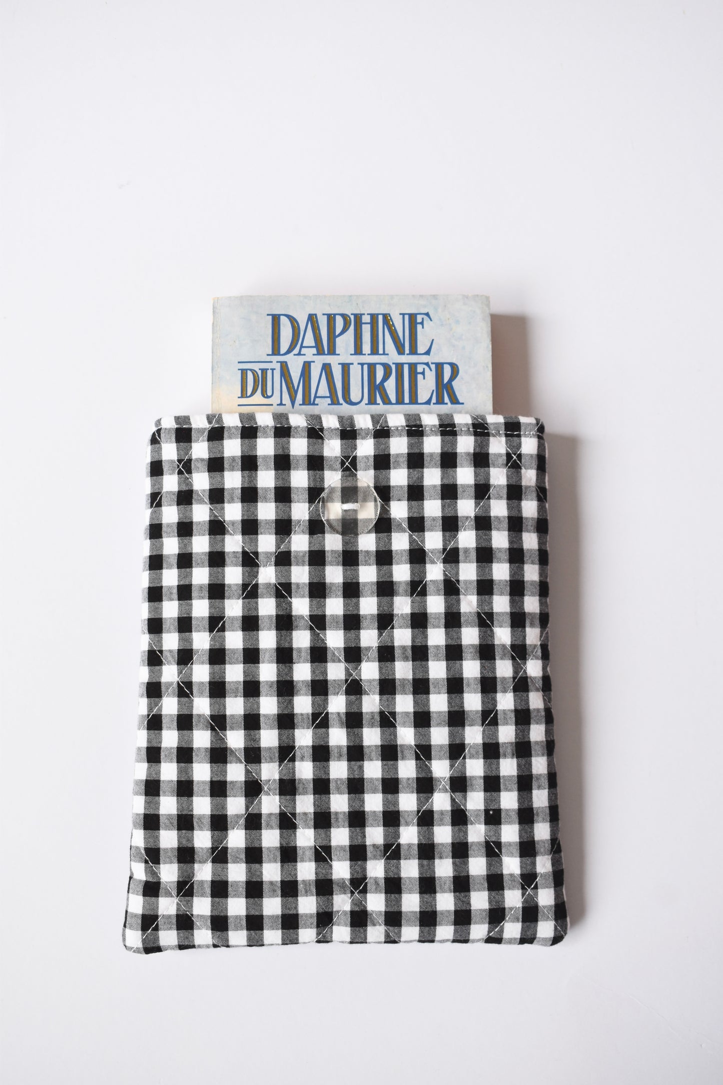 Gingham E-Reader Sleeve