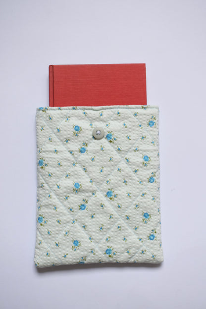 Blue Floral E-Reader Sleeve