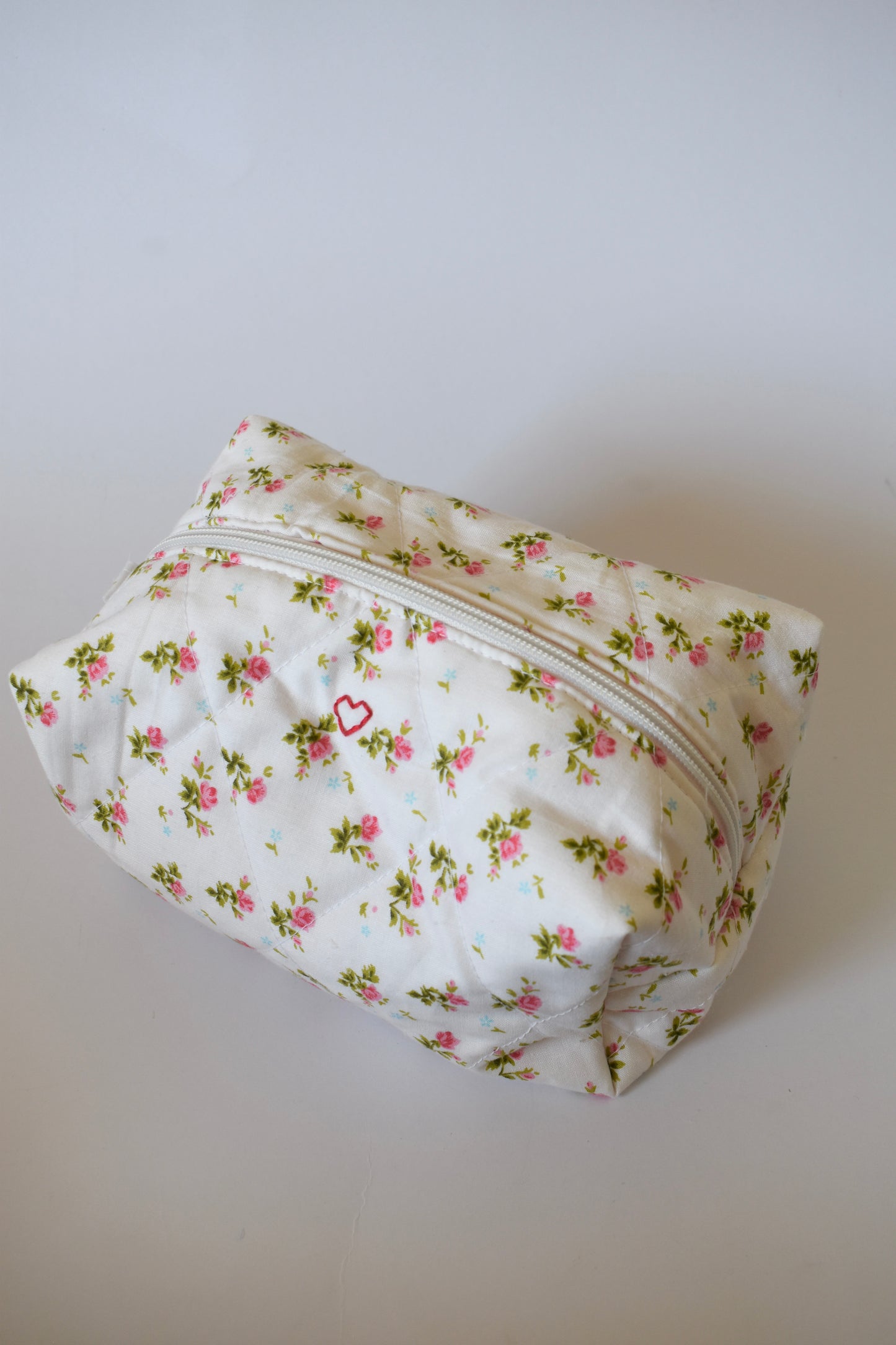 Vintage Floral Jumbo Makeup Bag