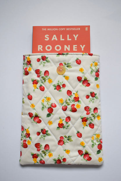 Berry Book Sleeve