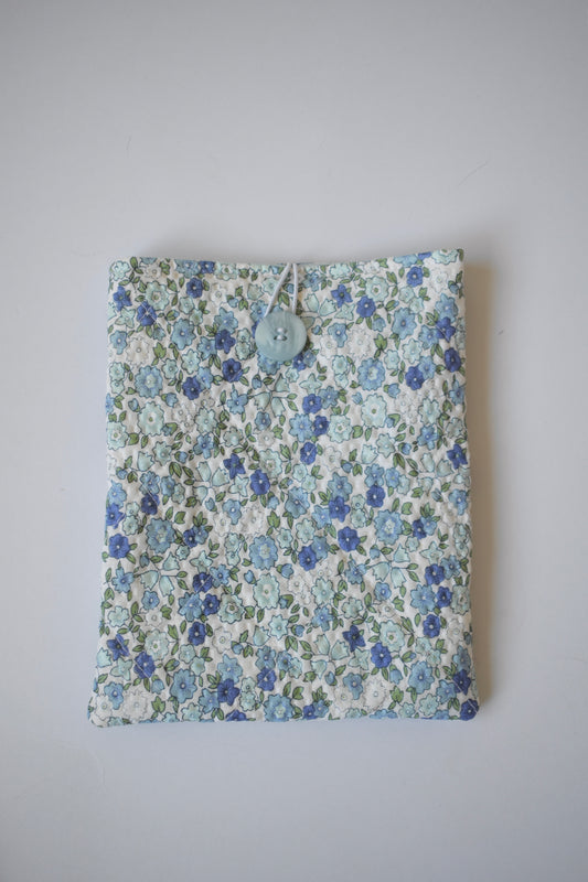 Bluebells E-Reader Sleeve