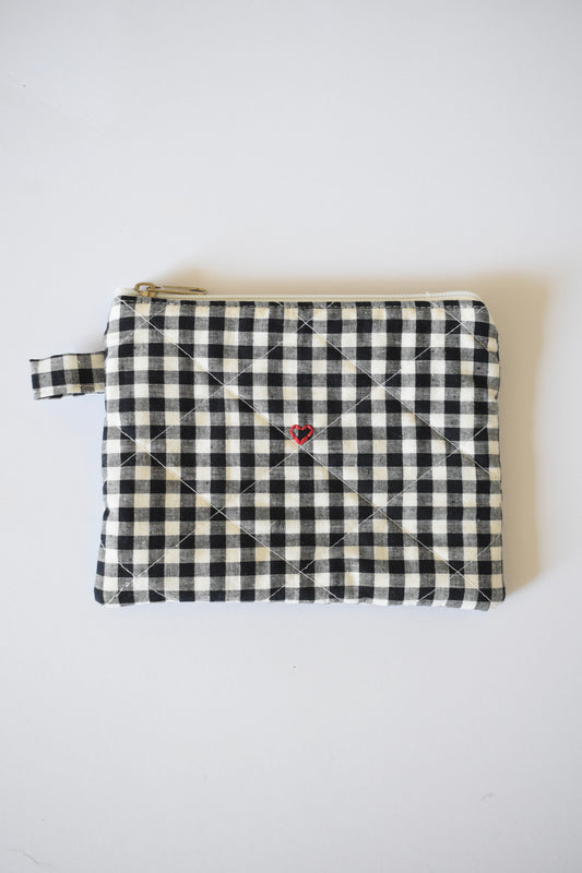 Gingham Carry Pouch
