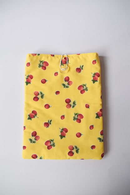 Berry Book Sleeve