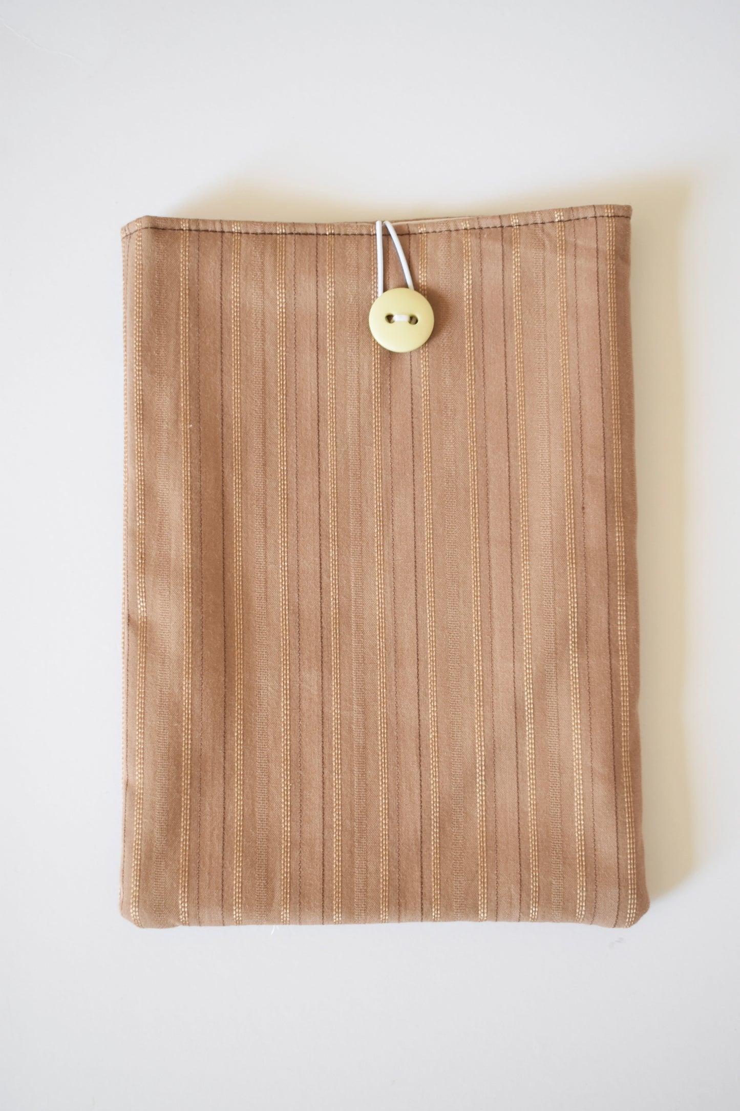 Mocha Book Sleeve