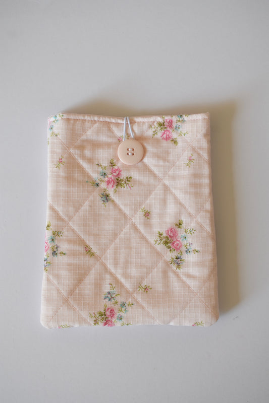 Rose E-Reader Sleeve