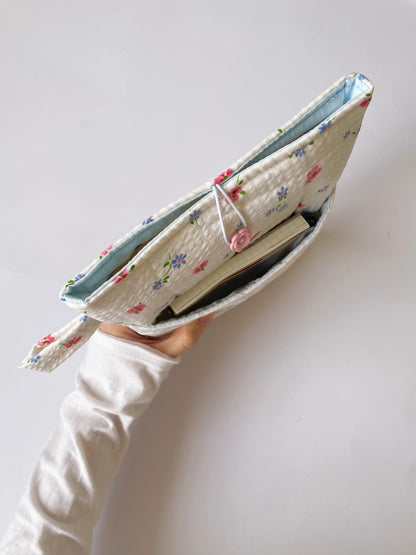 Meadow Book Sleeve with Pocket
