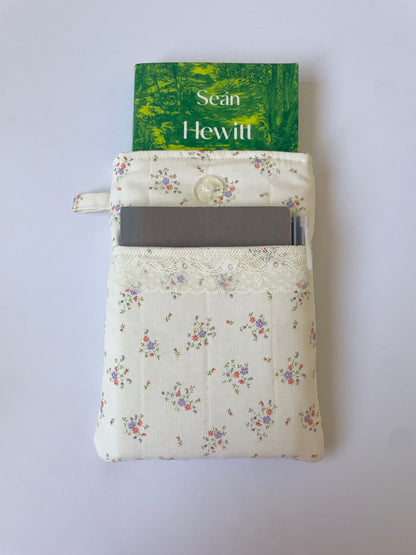 Buttercup Book Sleeve with Pocket